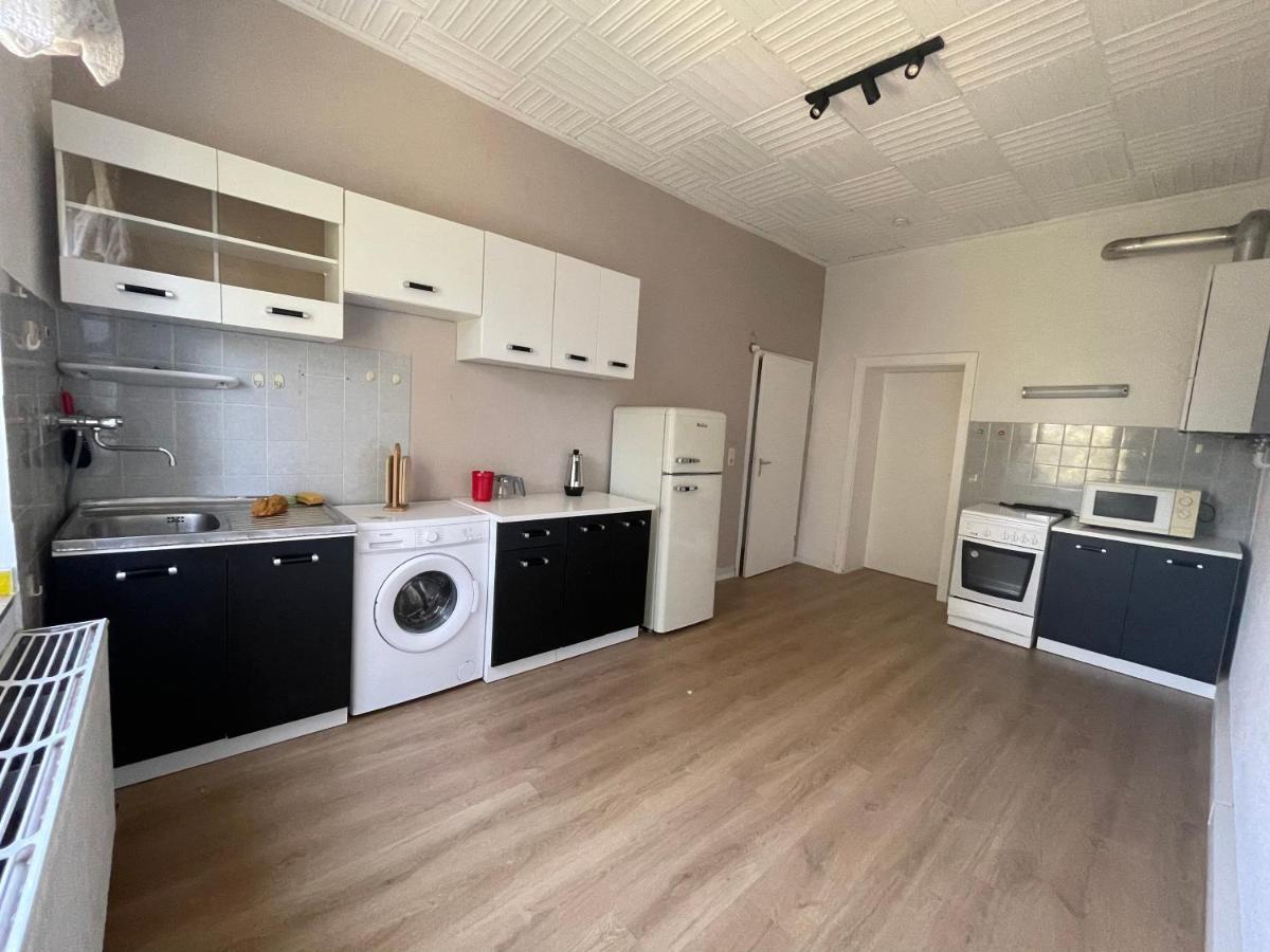 1 Schlafenzimmer 1 Whonzimmer Waschmaschine Trockner Maximum 4Personen Rheinhausen Center Appartement 1705 Duisburg Exteriör bild